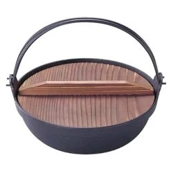 Iwachu Nambu Cast Iron Hot Pot