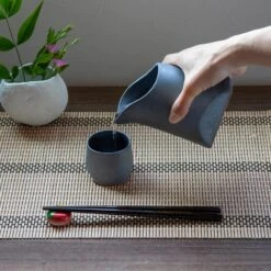 Marumi Yasuda Kawara TSUKI Ceramic Katakuchi Lipped Sake Server -Kitchen Utensils Store MarumiYasudaKawaraTSUKICeramicKatakuchiLippedSakeServer 3