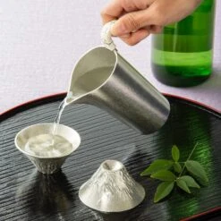 Nousaku Tinware Chirori Sake Warmer -Kitchen Utensils Store NousakuTinwareSAKEwarmerCHIRORI 1 e820a3a1 1014 440b 9adf 6321ec2c713f