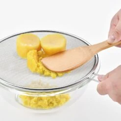 Three Snow Stainless Steel Splatter Screen 7 Three Snow Stainless Steel Splatter Screen -Kitchen Utensils Store Shinetsu worksStainlessSteelSplatterScreen31012 3