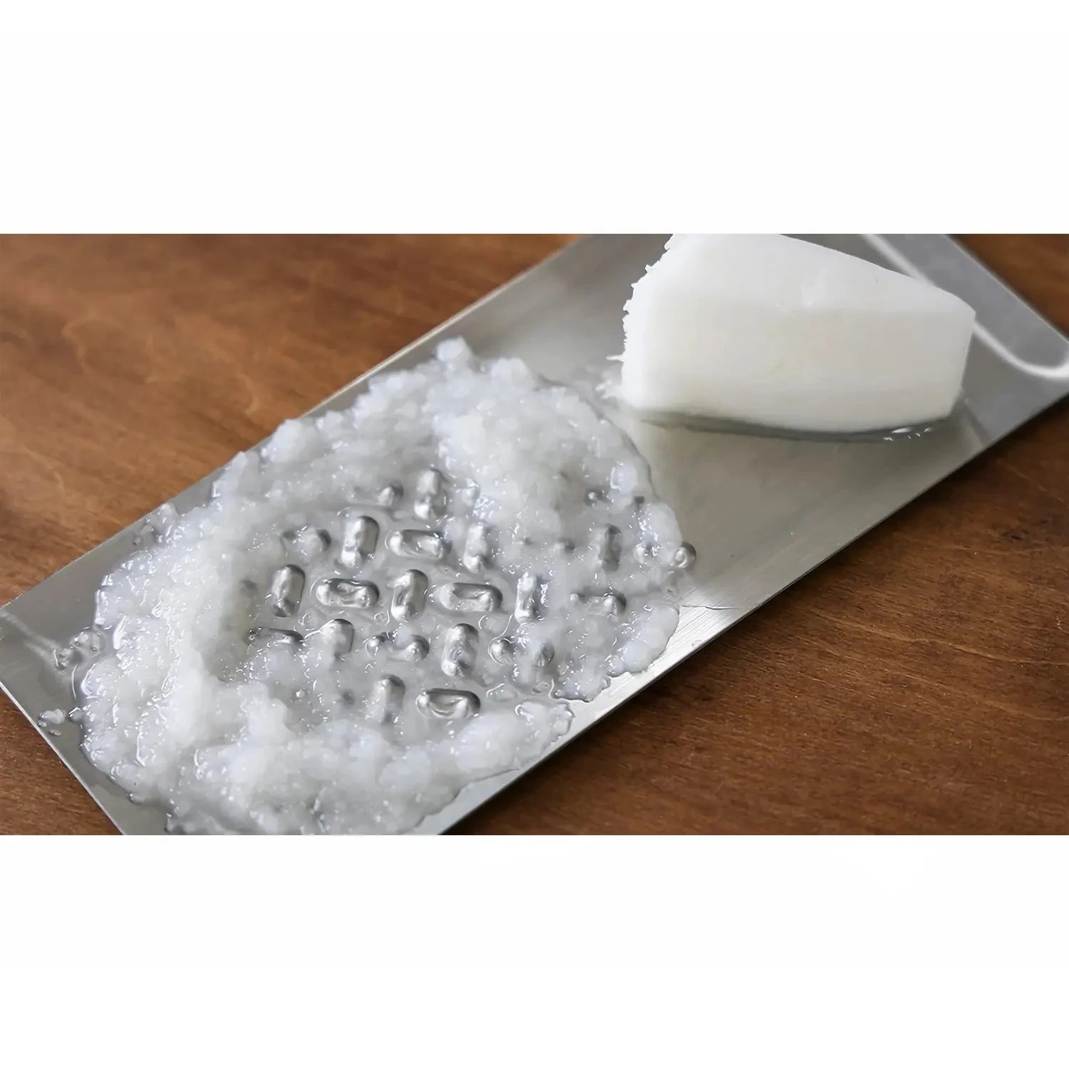 TOMITA Stainless Steel Grater 9 TOMITA Stainless Steel Grater - Image 7