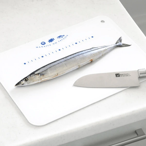 Kawasaki Elastomer Anti-Slip Embossed Flexible Reversible Cutting Board 4 Kawasaki Elastomer Anti-Slip Embossed Flexible Reversible Cutting Board - Image 2