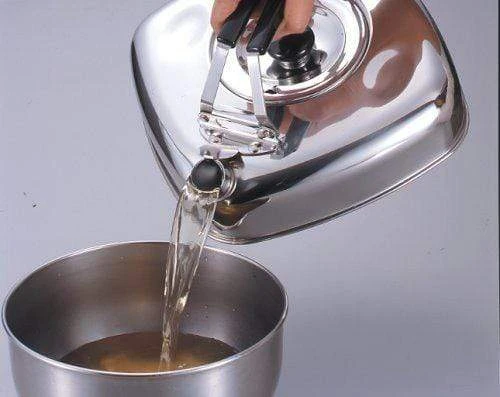 Sugiyama Cuboid-Shaped Induction Kettle 1.1L 7 Sugiyama Cuboid-Shaped Induction Kettle 1.1L - Image 5